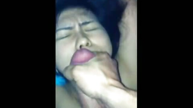 ストッキングでストリップ h 動画 女性
