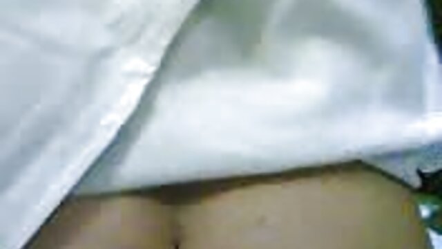 二つのガールフレンドと大きな胸の関与のほとんどのショッピングや柄 大人 動画 女性