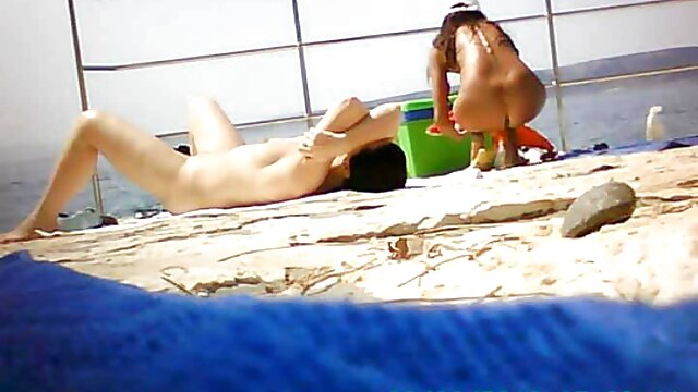 膣と肛門で せっくす 動画 女性