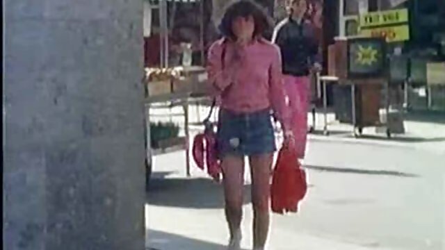 ランダムポルノ 女の子 の 無料 エッチ 動画