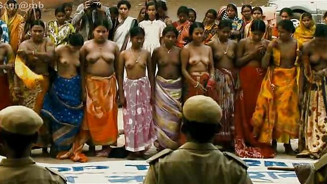 巨乳の女の子の胸にラブレース植物大きな吻 セックス 動画 女性