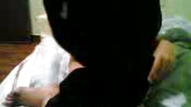 アジアは彼女の友人の男根を身に着けていて、バイブレーターで彼女の帽子を手探り h 動画 女性